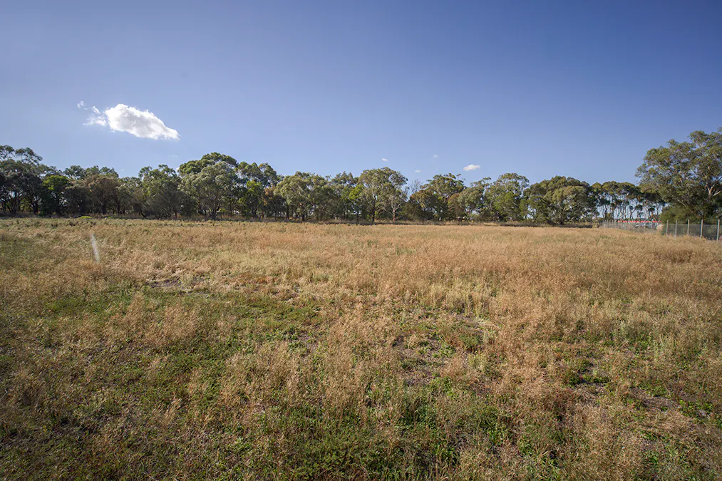 63 Wedge Street, Hamilton, VIC, 3300 - Image 8