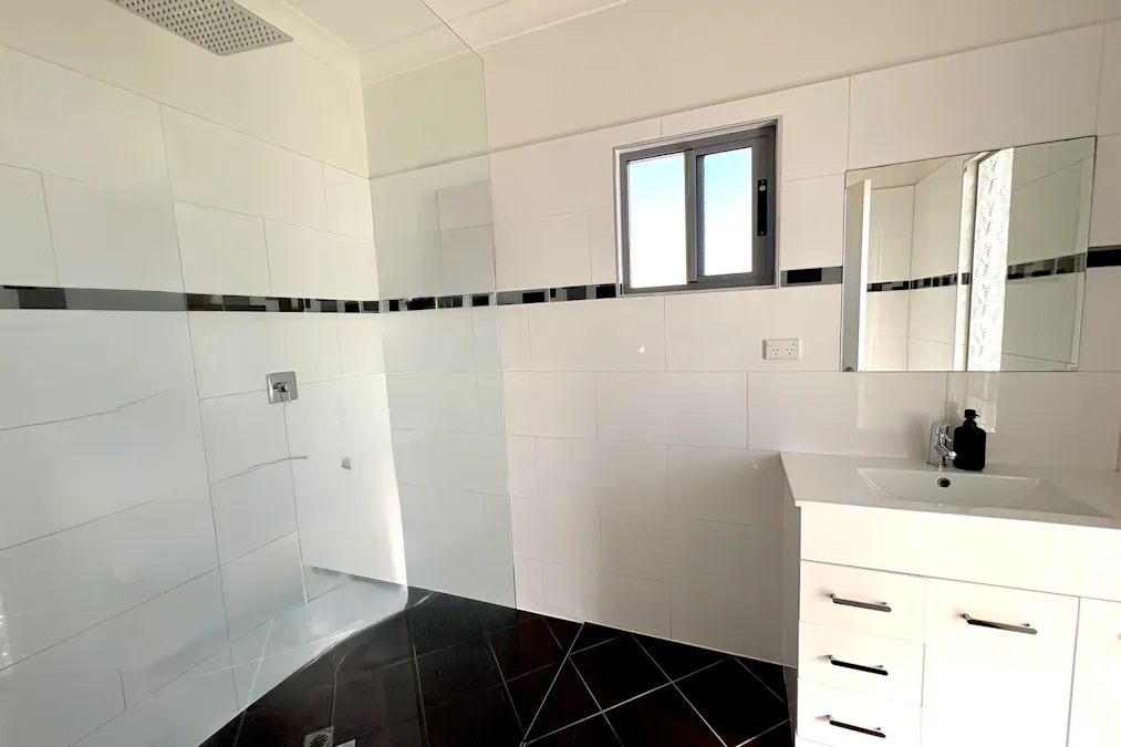 3 Poyntz Street, Thevenard, SA, 5690 - Image 10