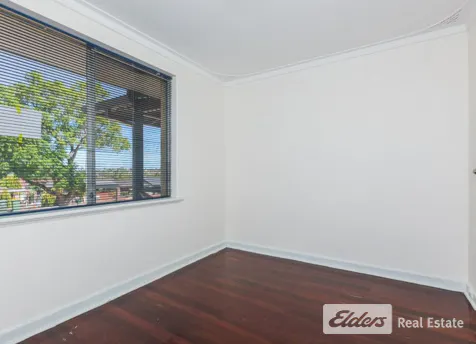 29 Barron Road, Orelia, WA, 6167 - Image 11