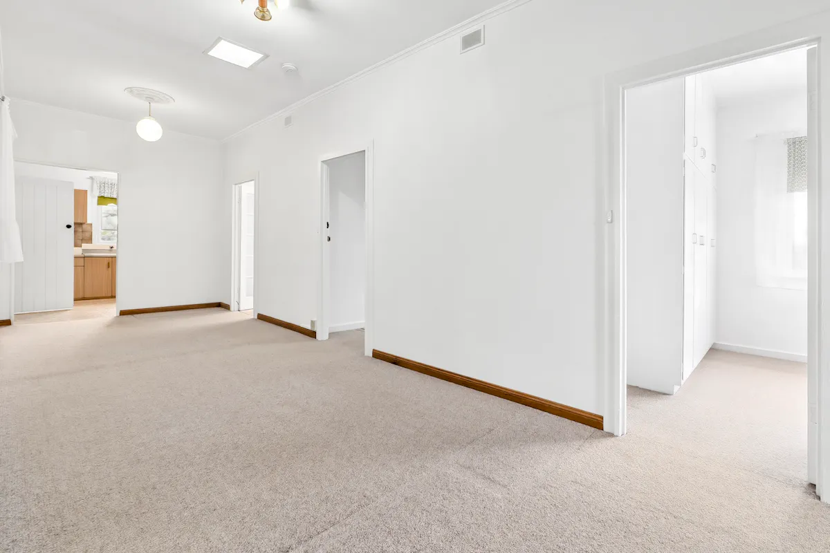 13 Keats Road — photo 5 of 15