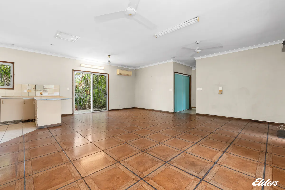1 Raffles Road — photo 4 of 19