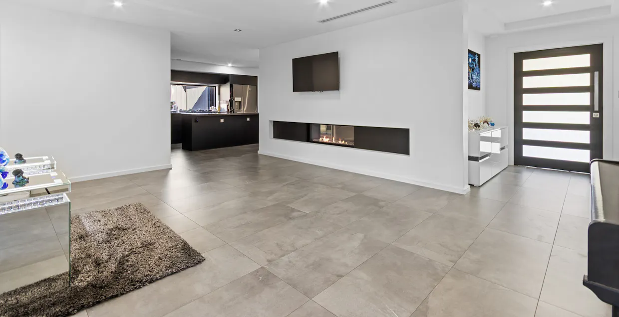 24 Cornwall Drive, Gulfview Heights, SA, 5096 - Image 6