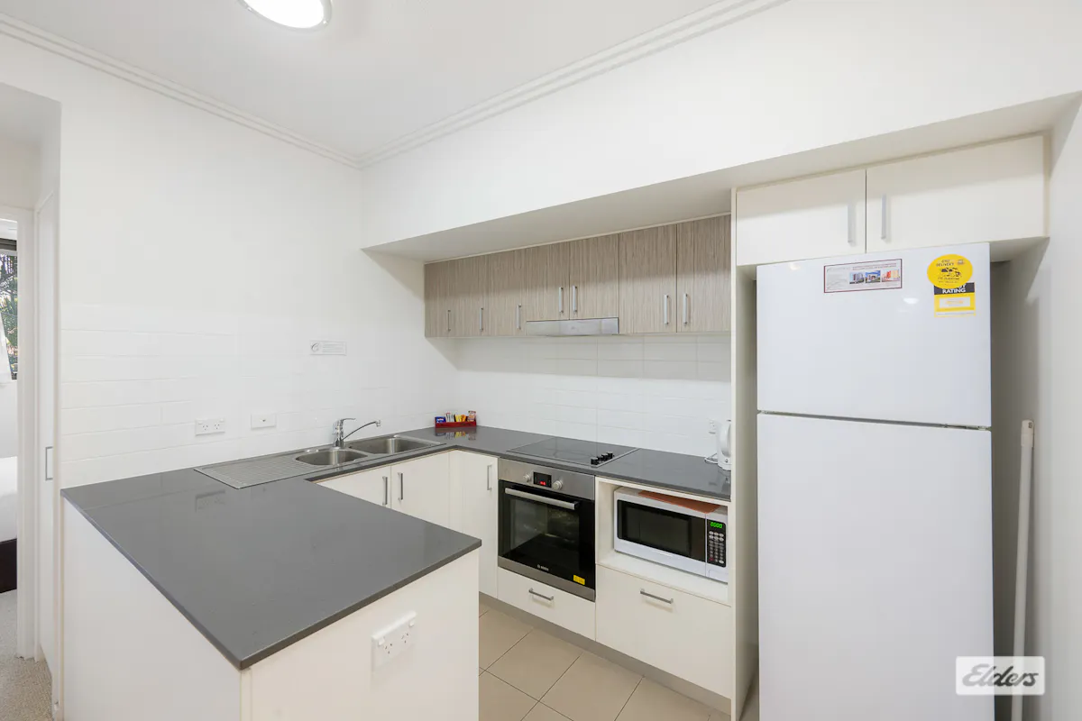 415/52 Oaka Lane — photo 5 of 15