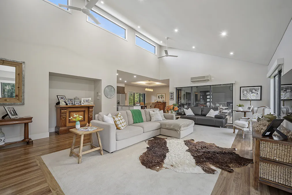 14 Ackerleys Road, Hamilton, VIC, 3300 - Image 9