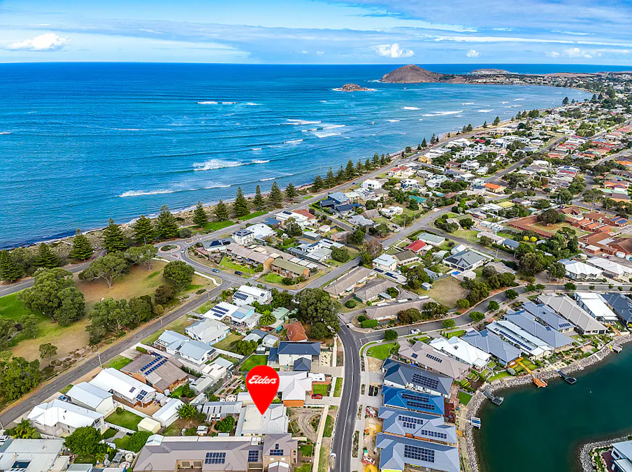 8 Harbour View Terrace, Victor Harbor, SA, 5211 - Image 2