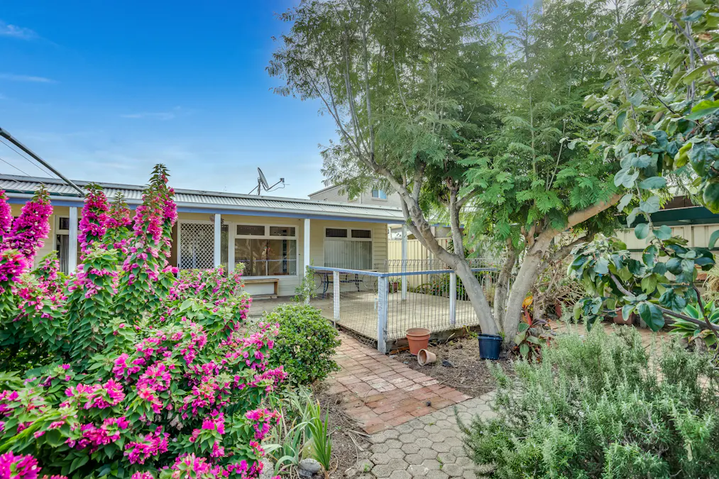 8 Harbour View Terrace, Victor Harbor, SA, 5211 - Image 6