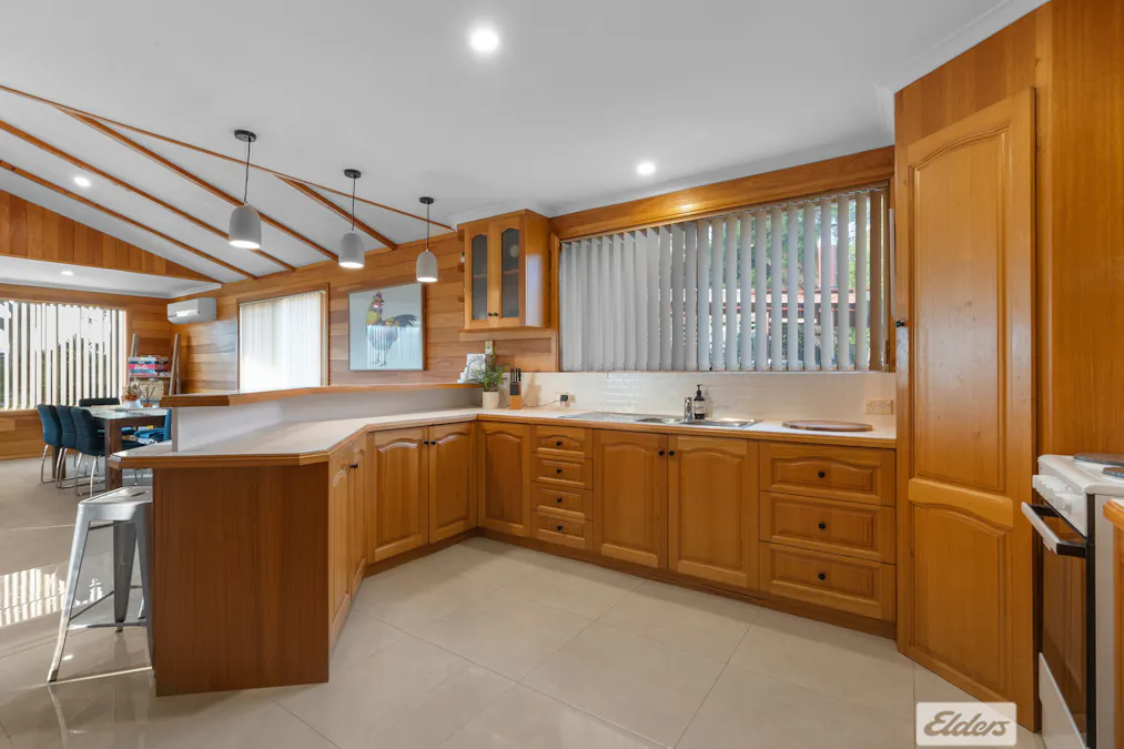 8 East Boulevard, Sisters Beach, TAS, 7321 - Image 4