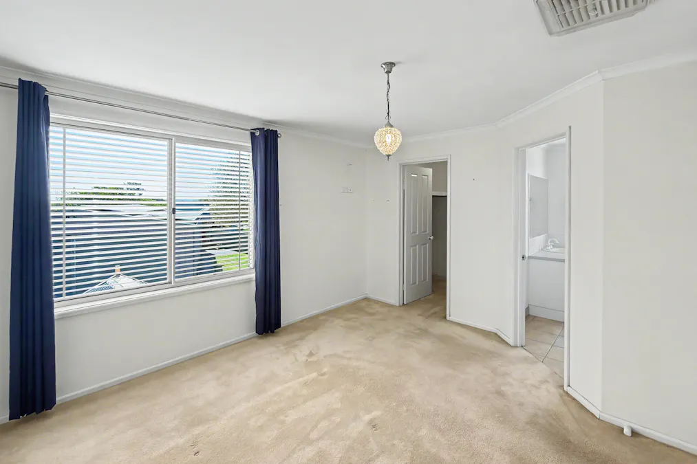 23 Somerset Crescent, Mansfield, VIC, 3722 - Image 15