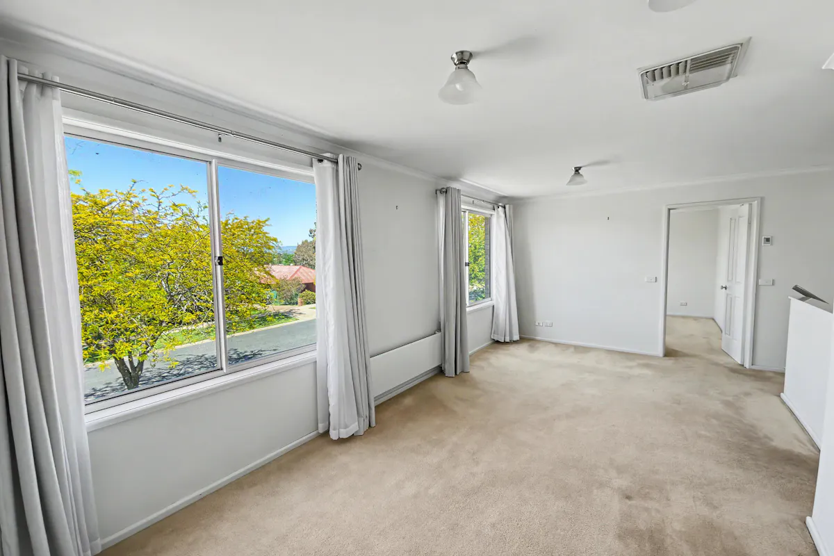 23 Somerset Crescent — photo 13 of 28