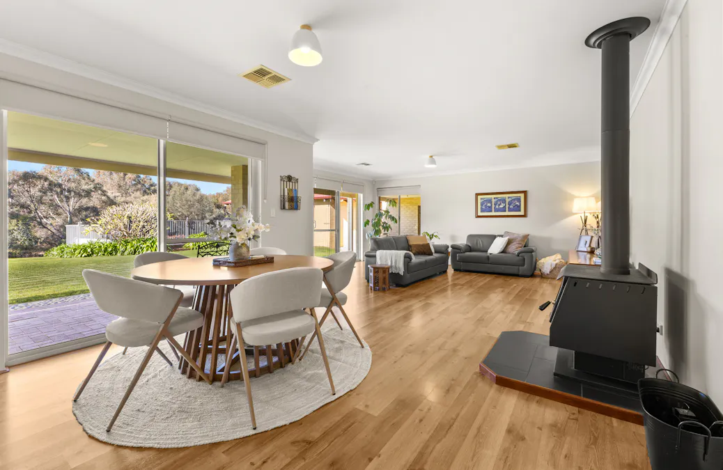 29 Shier Rise, Burekup, WA, 6227 - Image 8