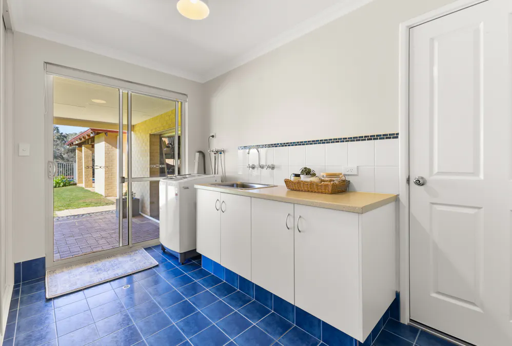 29 Shier Rise, Burekup, WA, 6227 - Image 16