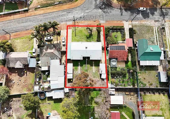 17 Ashworth Crescent, Narrogin, WA, 6312 - Image 1
