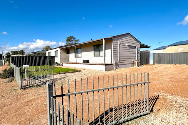 1 Talbot Grove — photo from Elders Real Estate Wudinna