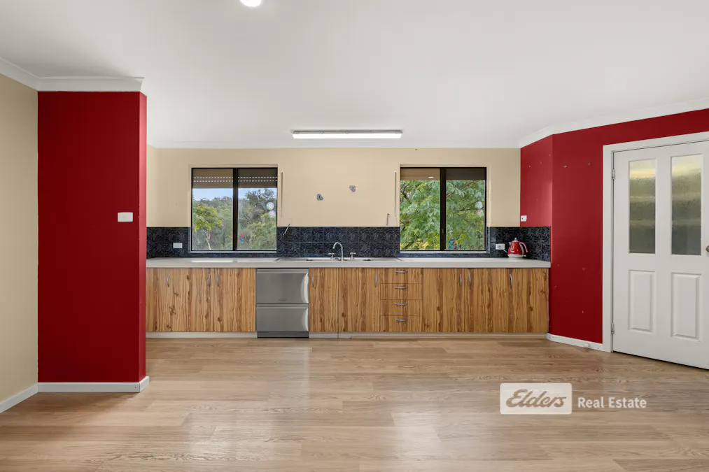 7 Ietto Way, Harvey, WA, 6220 - Image 4