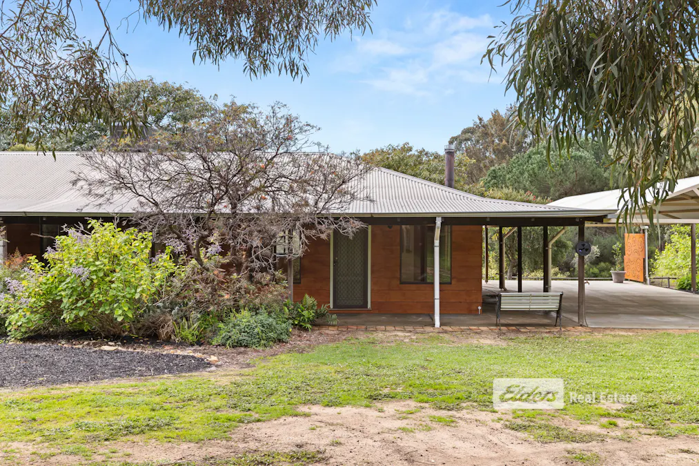 7 Ietto Way, Harvey, WA, 6220 - Image 1