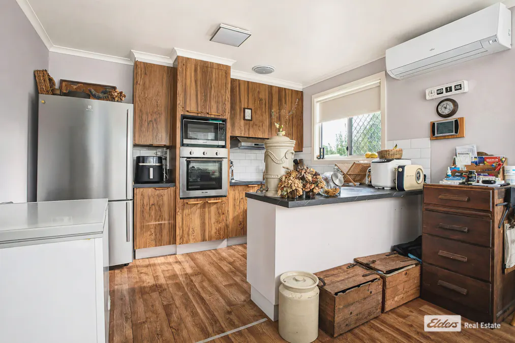 136 Elizabeth Street, Edenhope, VIC, 3318 - Image 8