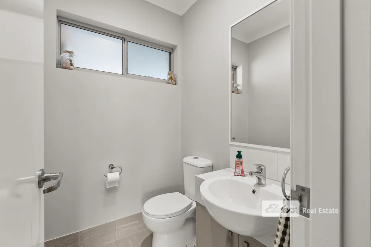 23 Schoch Crescent — photo 18 of 30