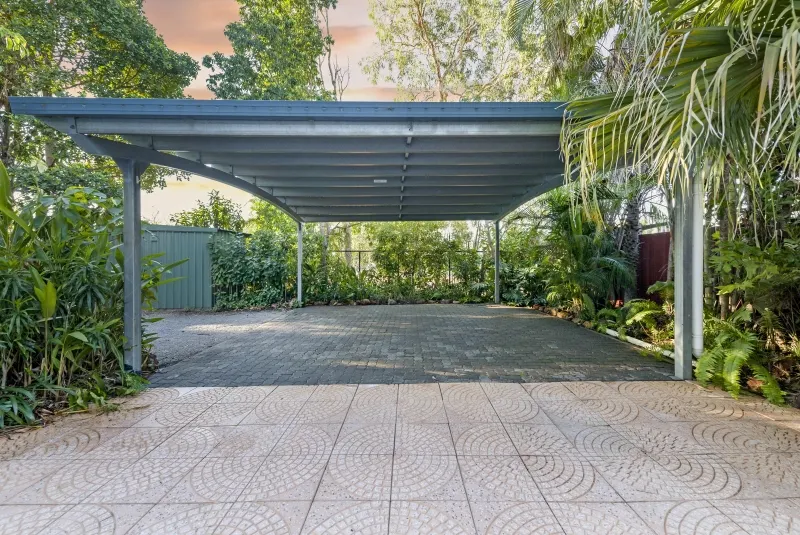 2/12 Fitzmaurice Drive — photo 5 of 6