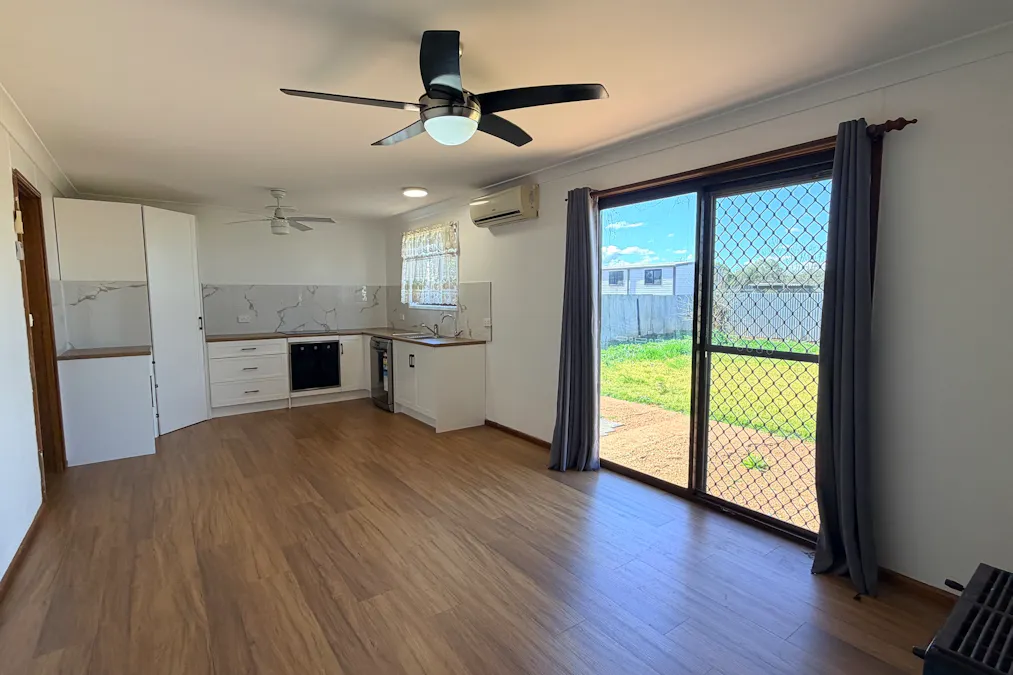 9 Bourke Road, Cobar, NSW, 2835 - Image 4