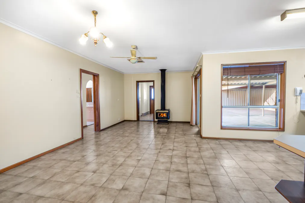 43 Twentyfirst Street, Renmark, SA, 5341 - Image 4
