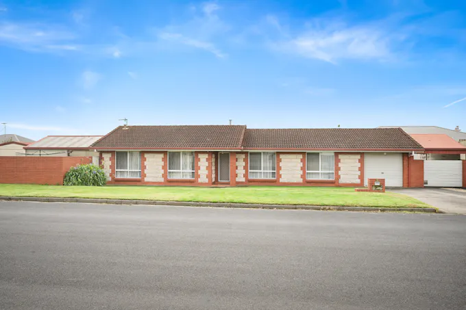 2 Webb Street, Mount Gambier, SA, 5290 - Image 1
