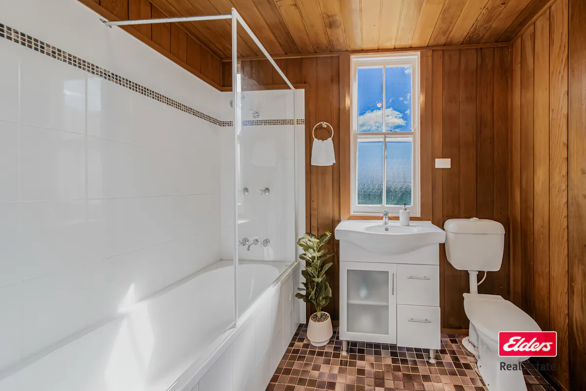 4 Tamworth Street — photo 15 of 19