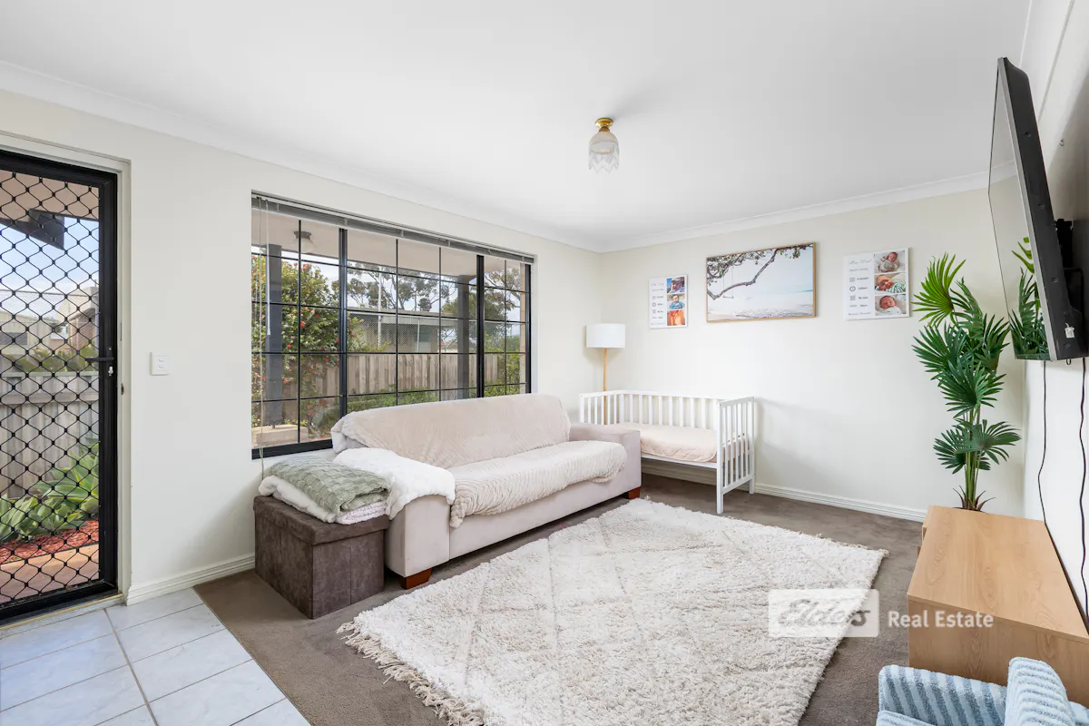 2/6 Alexander Street — photo 9 of 18