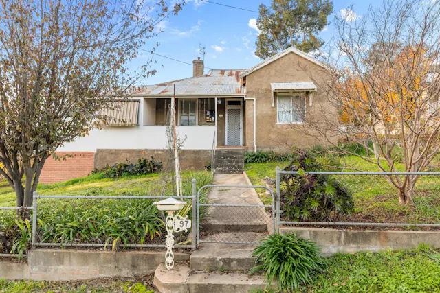 97 Punch Street — photo from Elders Real Estate Riverina Hills