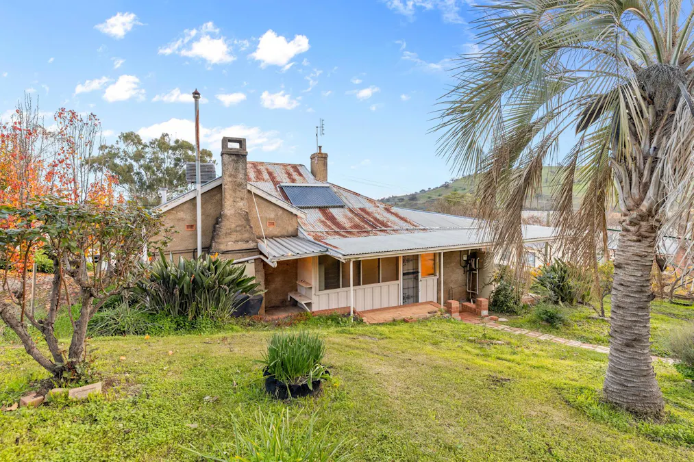 97 Punch Street, Gundagai, NSW, 2722 - Image 4