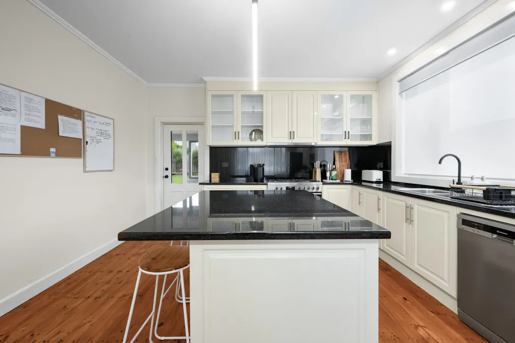 78 Penola Road, Mount Gambier, SA, 5290 - Image 2