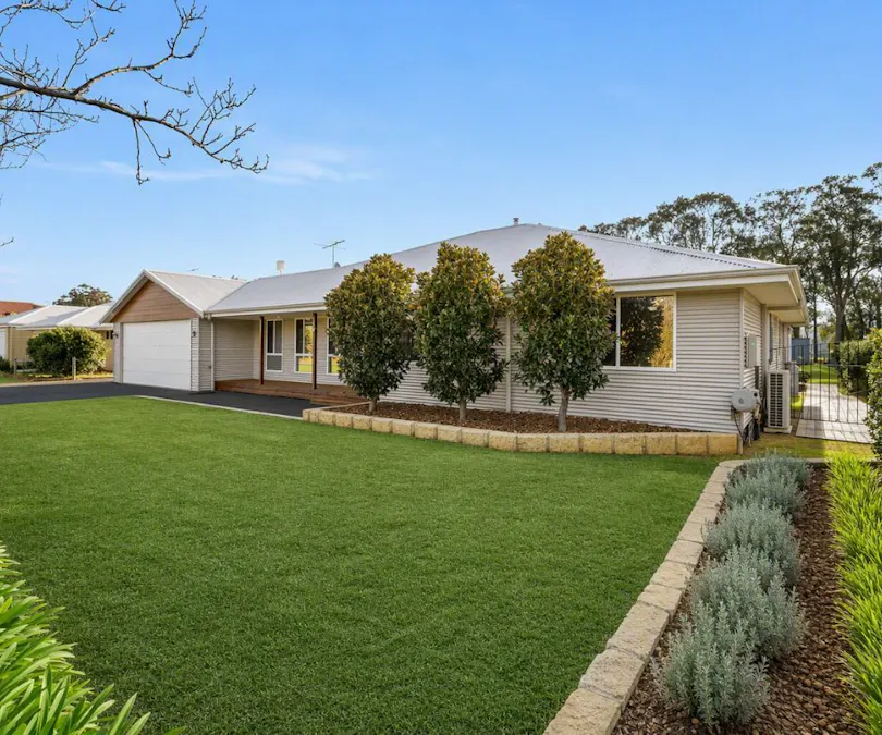 7 Shier Rise, Burekup, WA, 6227 - Image 2