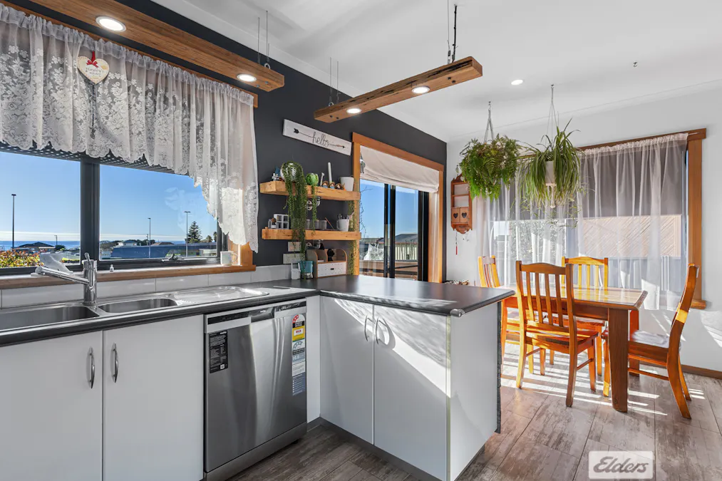 32 Saundridge Road, Cooee, TAS, 7320 - Image 7