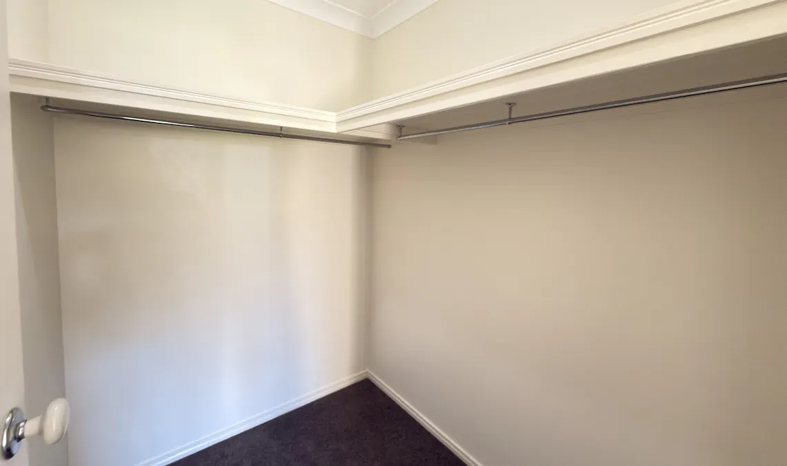 8 Benjamin Court, Yamanto, QLD, 4305 - Image 9