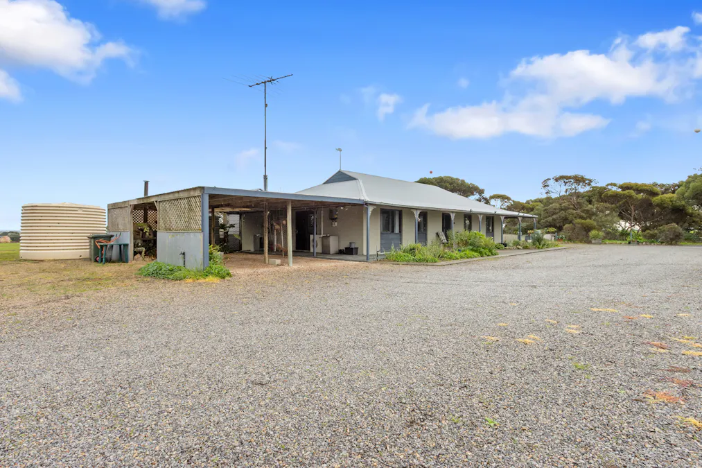 120 GB Sherriff Road, Yorketown, SA, 5576 - Image 23