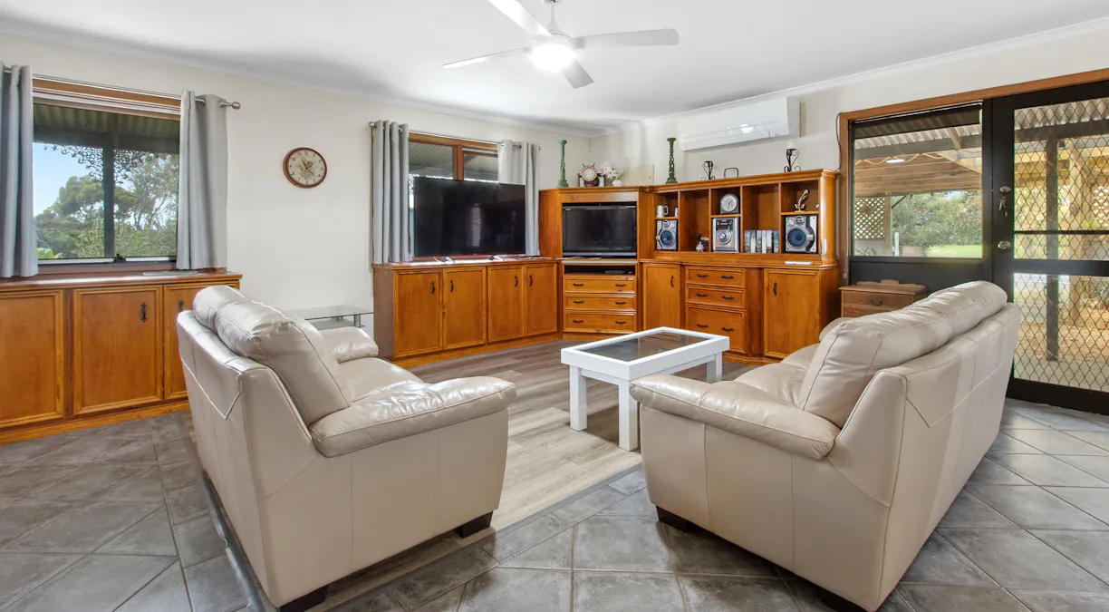 120 GB Sherriff Road, Yorketown, SA, 5576 - Image 6