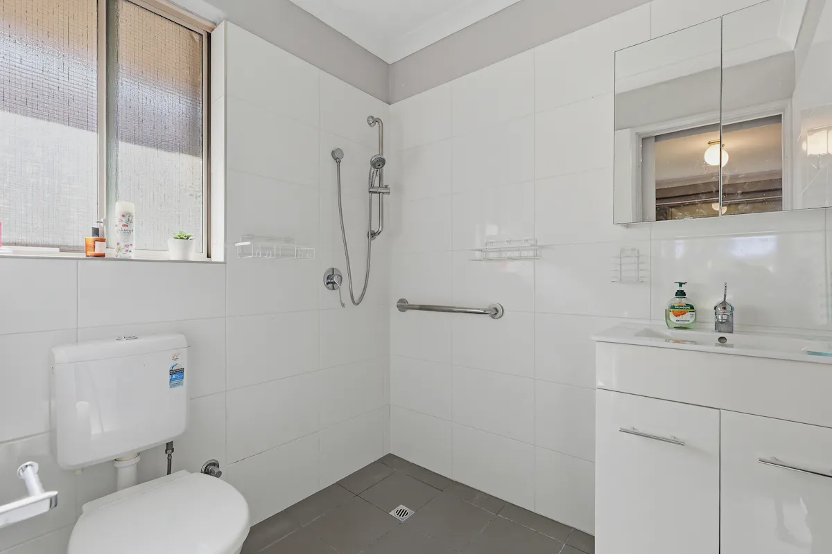 43 Grange Drive — photo 5 of 23