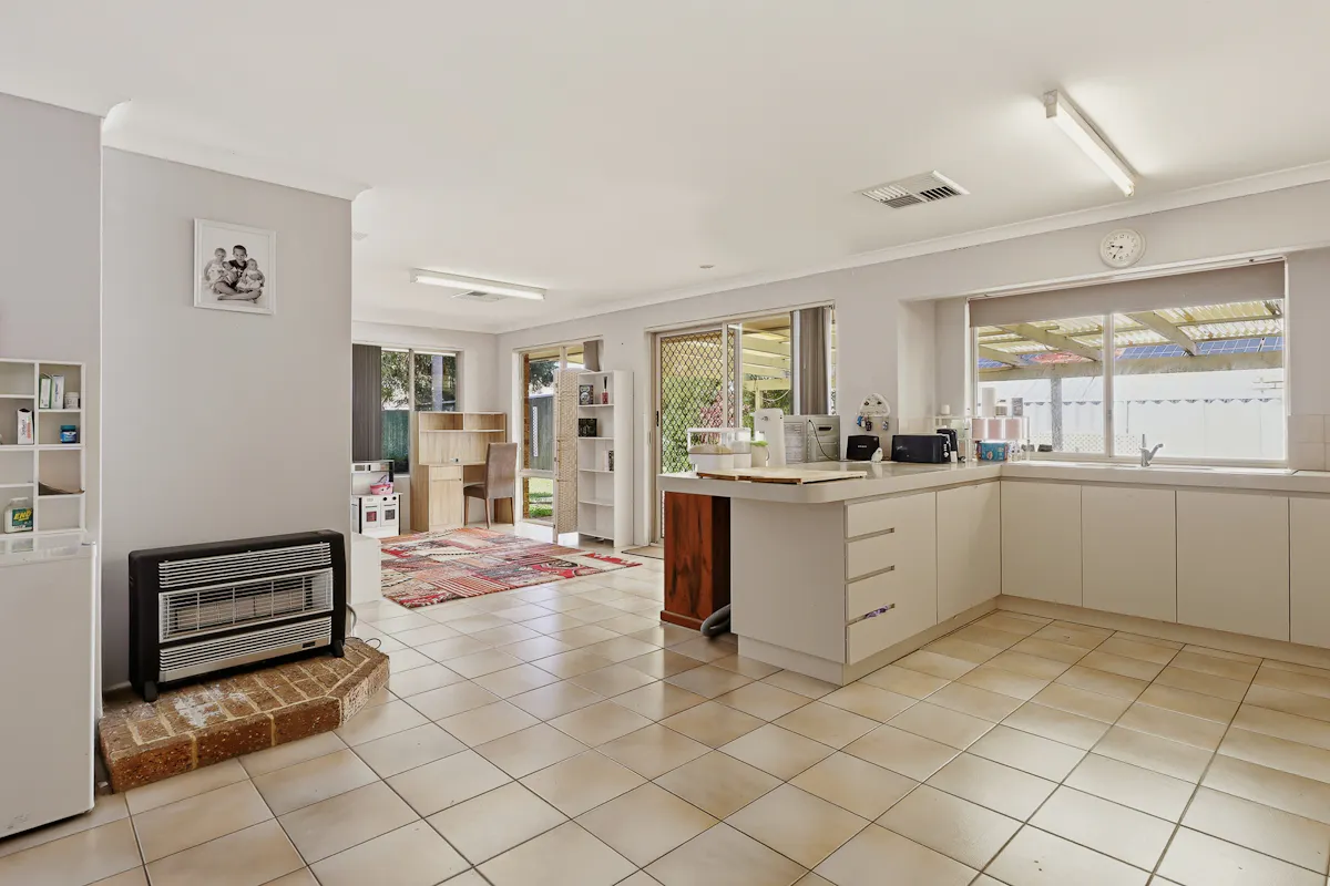 43 Grange Drive — photo 6 of 23