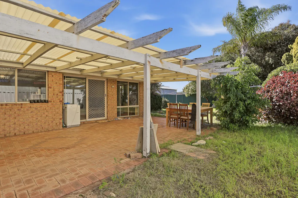 43 Grange Drive, Cooloongup, WA, 6168 - Image 17