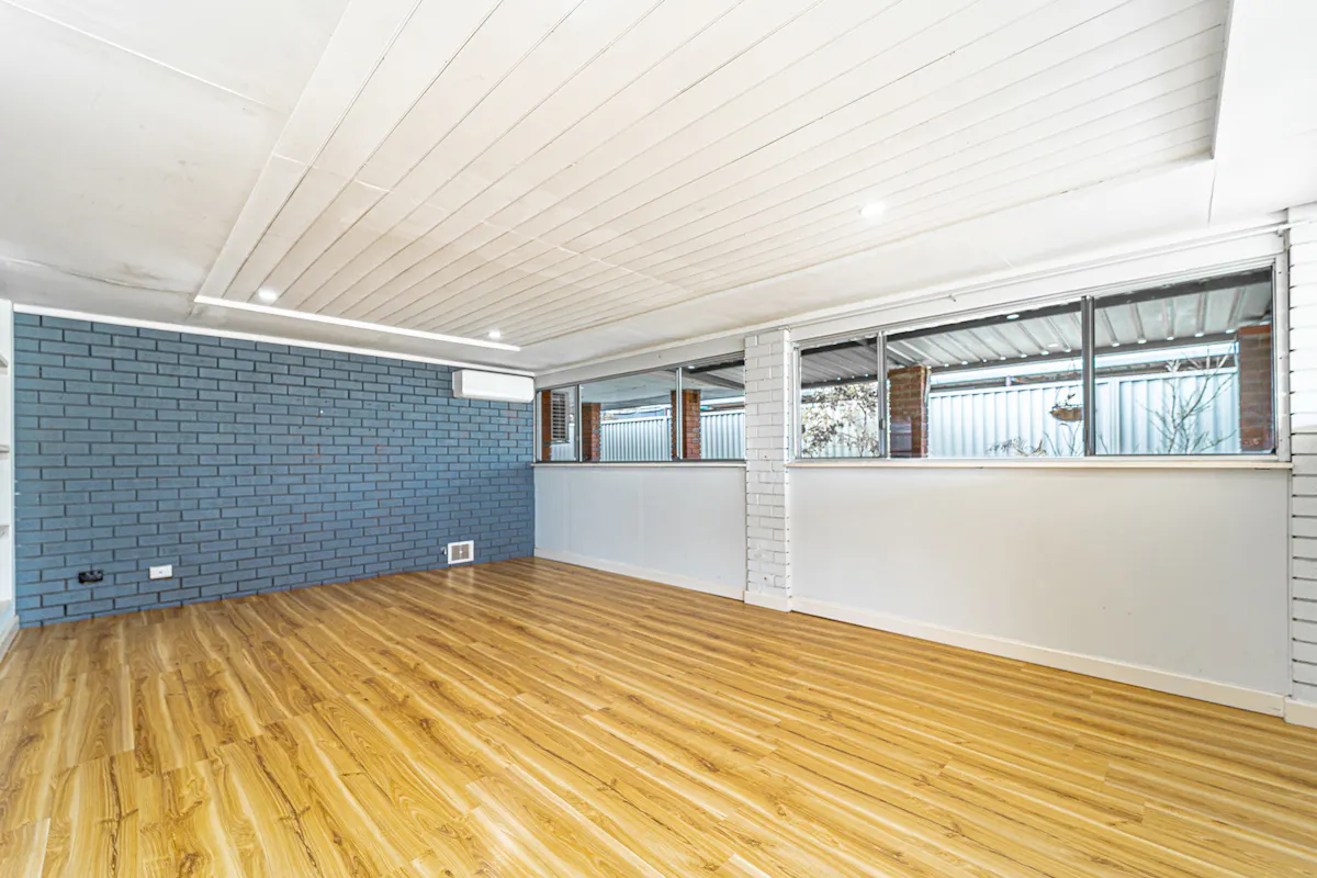 12 Kingsbridge Road — photo 12 of 23