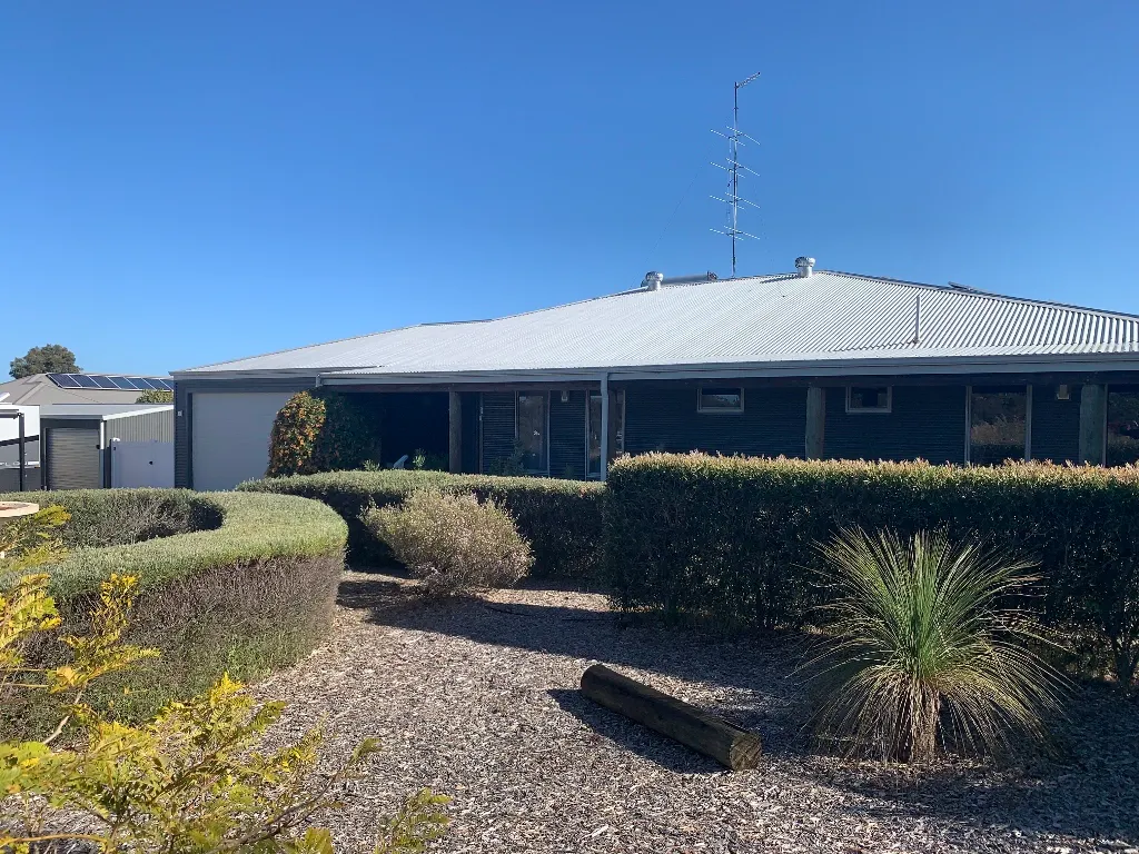 9 Camfield Place — photo 4 of 30