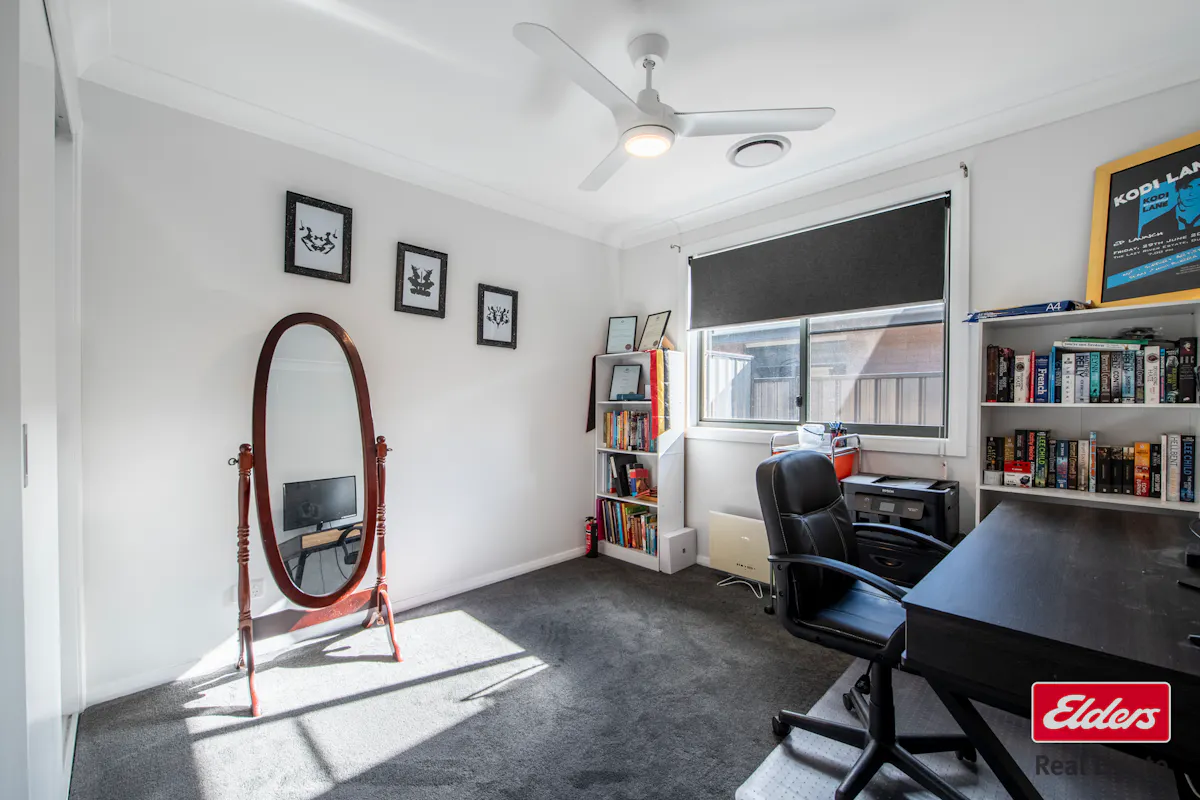 32B Peel Place — photo 8 of 14