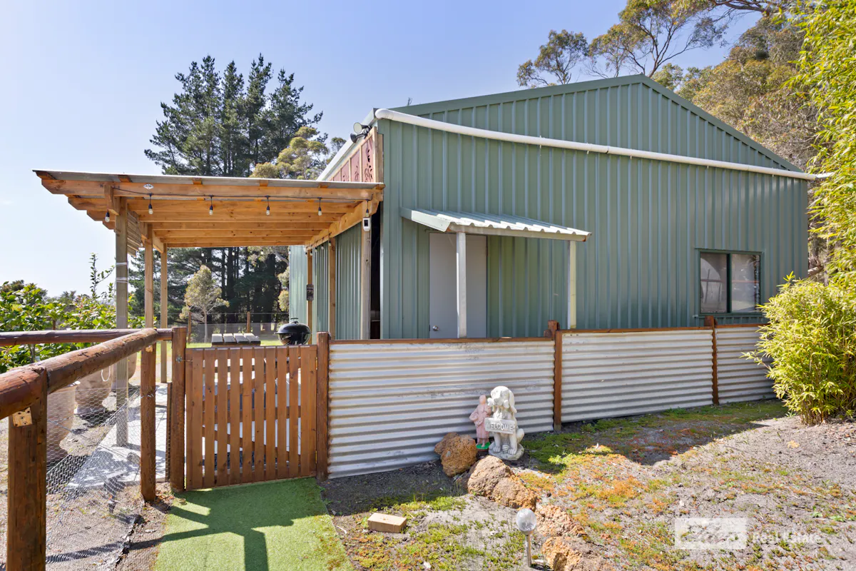 300 Mount Barker Road — photo 17 of 24