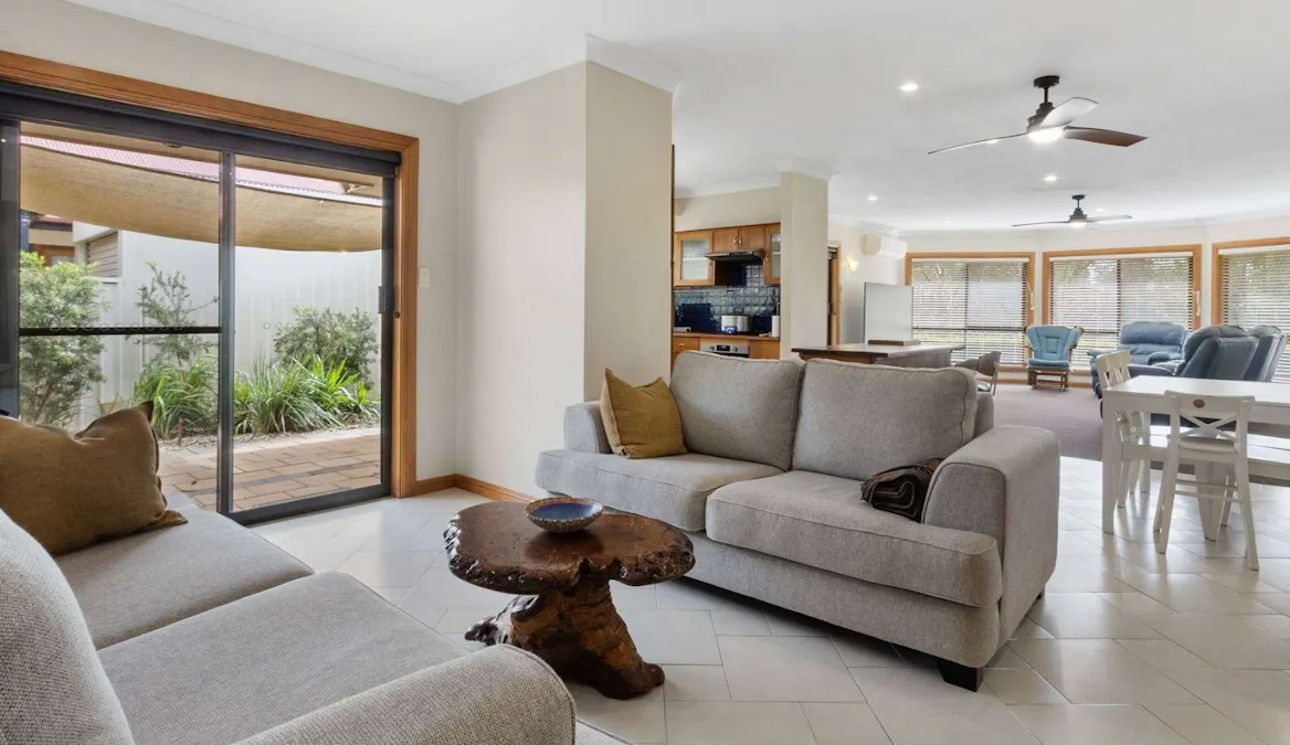 2 Bindarrah Lane, Clare, SA, 5453 - Image 12