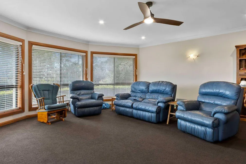 2 Bindarrah Lane, Clare, SA, 5453 - Image 9