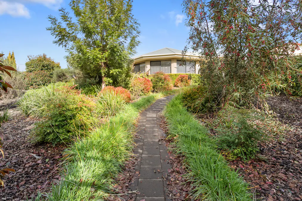 2 Bindarrah Lane, Clare, SA, 5453 - Image 25