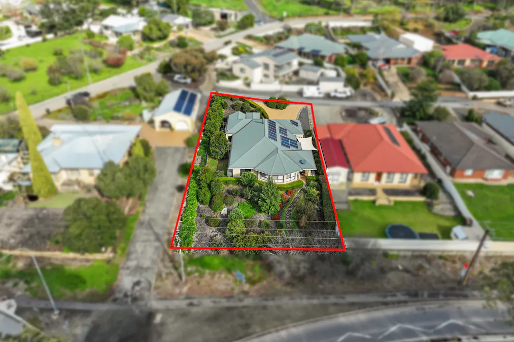 2 Bindarrah Lane, Clare, SA, 5453 - Image 21