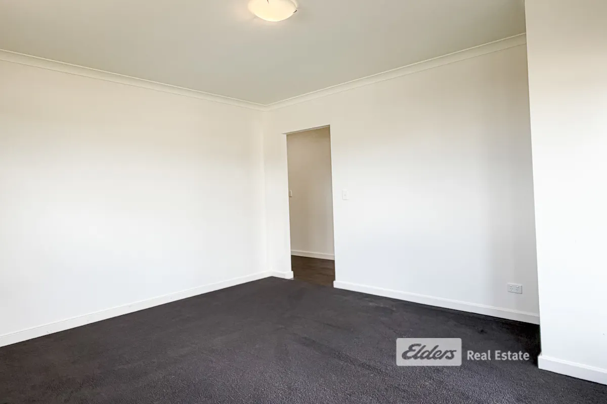 24 McGlade Close — photo 5 of 30