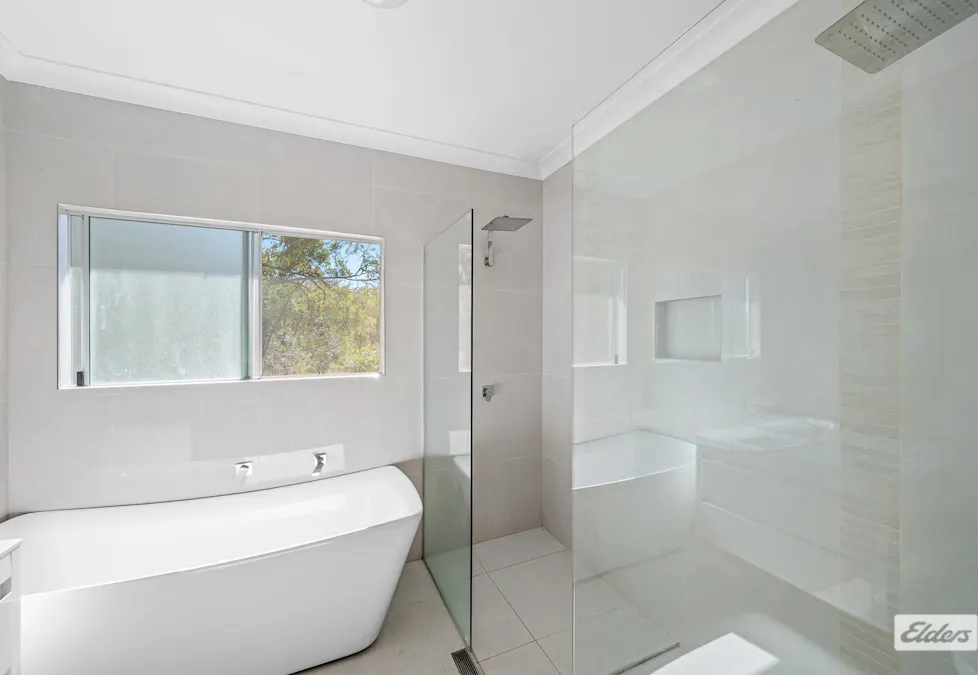 10 Koppabella Close, South Gladstone, QLD, 4680 - Image 11