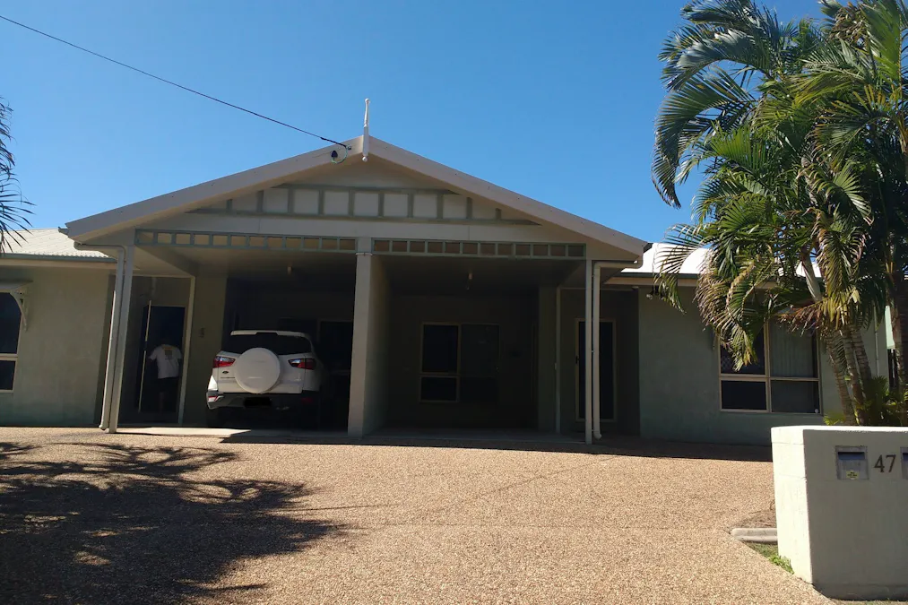2/47 Eleventh Avenue, Railway Estate, QLD, 4810 - Image 2