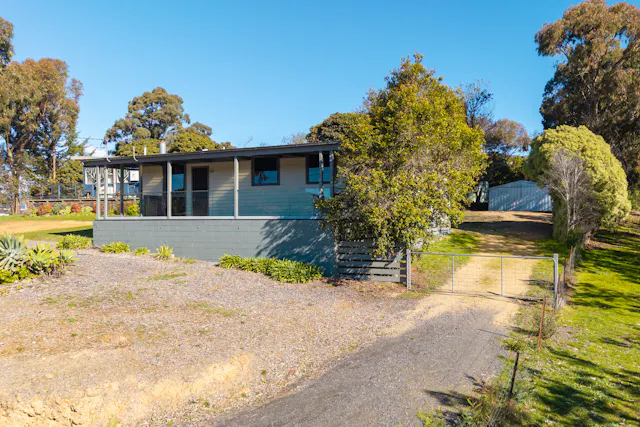 9 View Street — photo from Elders Real Estate Mansfield